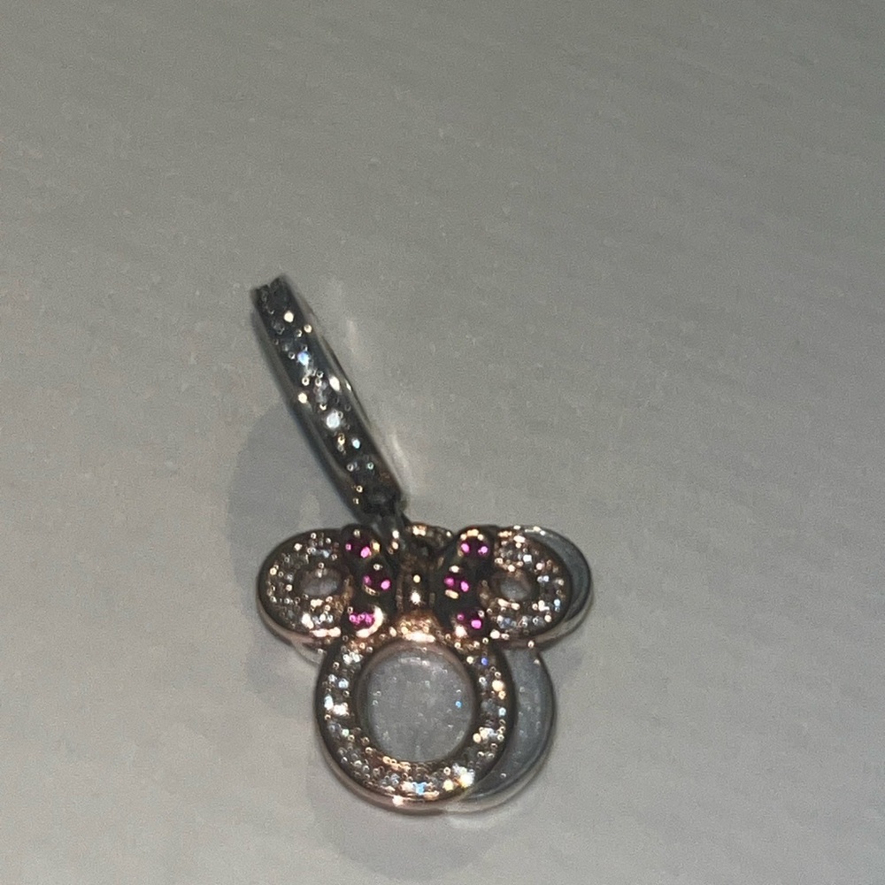 Minnie dangle - Picture 6 of 9